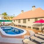 Almenas Villa *