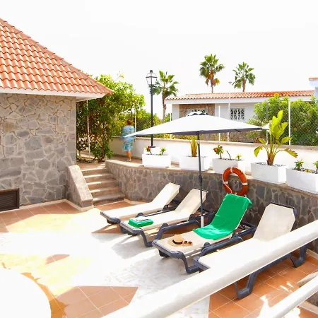 Almenas Villa *
